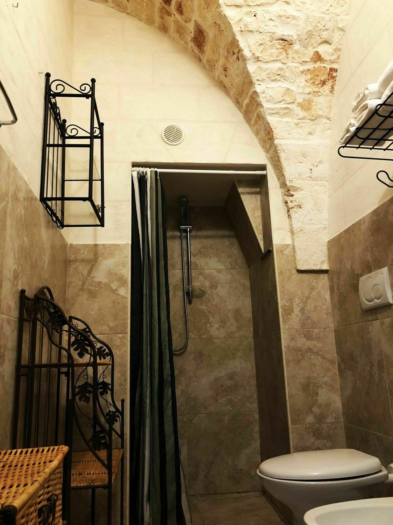 Masseria Nenetta Bed And Breakfast โมโนโปลี ภายนอก รูปภาพ