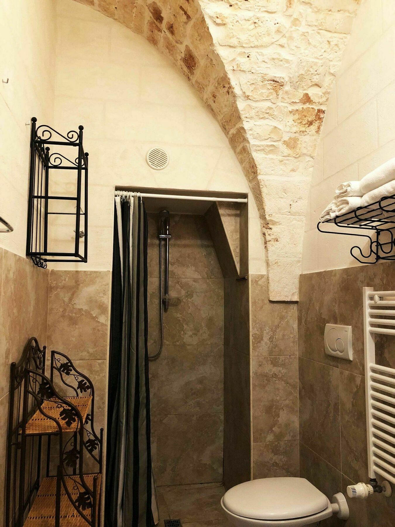 Masseria Nenetta Bed And Breakfast โมโนโปลี ภายนอก รูปภาพ